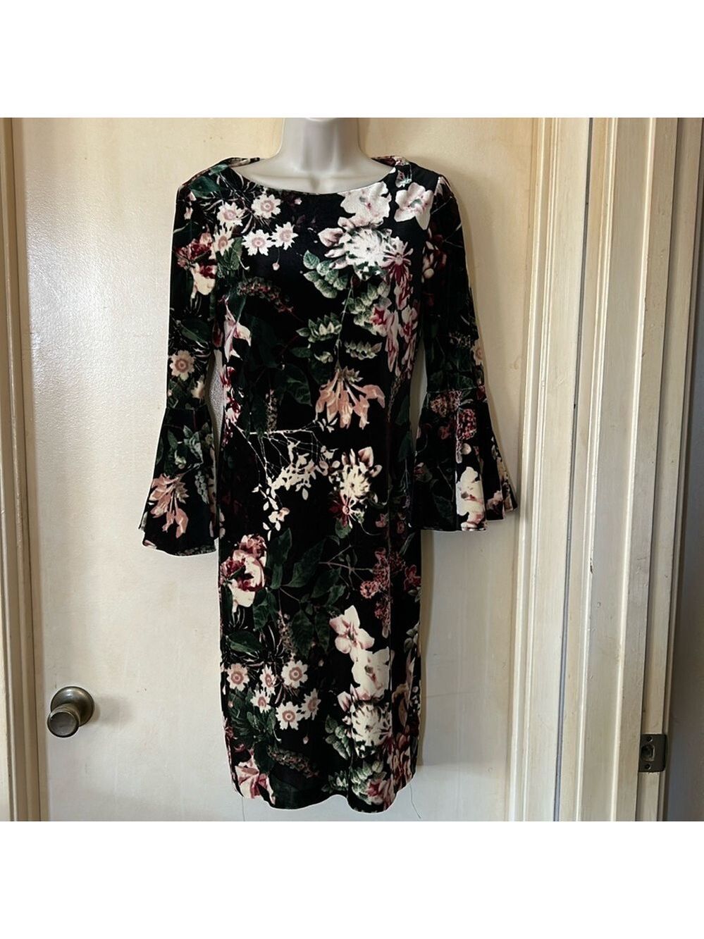 Calvin Klein Velvet Floral Bell Sleeve Dress size M